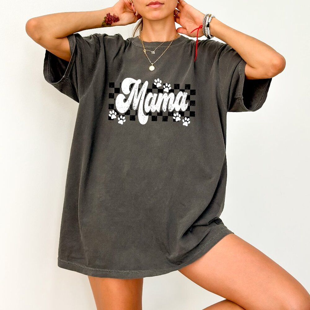 Mama With Paw Prints Comfort Colors T-shirt